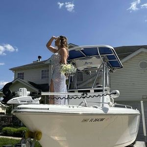 Meet your Posher, Lacey